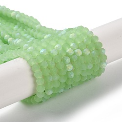 Chapelets de perles en verre imitation jade, facette, mat, demi couleur ab plaqué, rondelle, vert clair, 4~4.5x3.5~4mm, Trou: 1mm, Environ 117~121 pcs/chapelet, 16.61~16.73 pouce (42.2~42.5 cm)