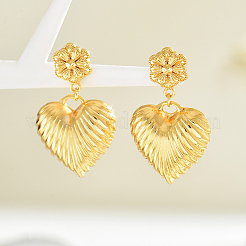 Elegantes pendientes colgantes de corazón de latón&nbsp;GK6845