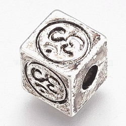 Abalorios de latón, cubo con símbolo om, plata antigua, 8x8x8mm, agujero: 3 mm