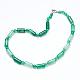 Vert naturel colliers de perles d'agate NJEW-G912-03-1