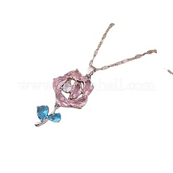Collana con ciondolo a forma di fiore di rosa blu cielo intenso e rosa in acciaio inossidabile 304 con pavé di zirconi cubici&nbsp;WG034EB-01
