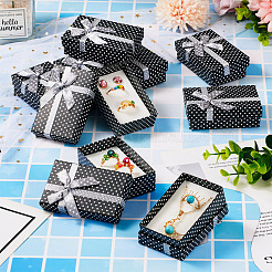 Schmuckgeschenkboxen aus Karton mit Tupfenmuster und Schleife&nbsp;X1-CON-TAC0001-10E