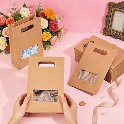 Geschenktüten aus Kraftpapier mit Sichtfenster und ausgestanzten Tragegriffen&nbsp;ABAG-WH0032-124