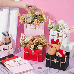 16 Stück 4 Farben Handtaschenförmige Papierblumen-Verpackungstaschen mit goldfarbenen Legierungsketten&nbsp;CARB-NB0001-17