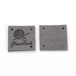 Mikrofaser-Lederetiketten, handgemachtes geprägtes Etikett, mit Löchern, für DIY Jeans, Hutzubehör, Quadrat mit Wort Handarbeit und Garn, Grau, 25x25x1.5 mm, Bohrung: 1 mm