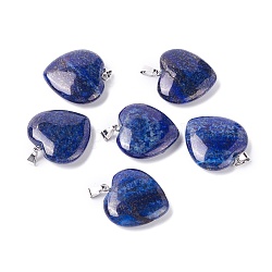 Colgantes de lapislázuli teñidos naturales, corazón, con fornituras de latón de tono platino, corazón, 27~28x24.5~26x6~8.5mm, agujero: 2.4x5.6 mm