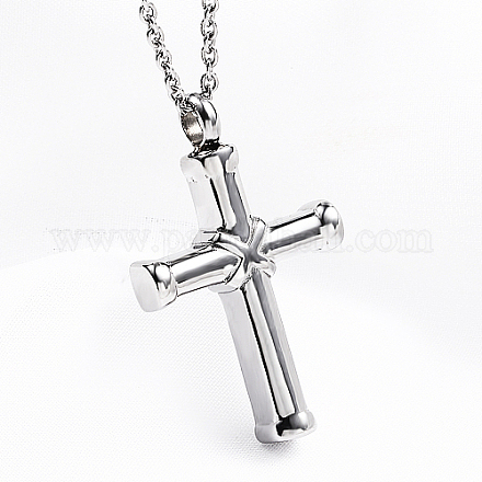 Collana con pendente a croce religiosa in acciaio inossidabile QH8600-2-1
