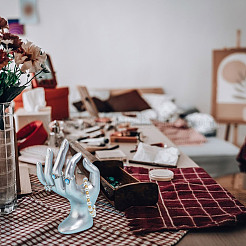 Держатели дисплея держателя дисплея ювелирных изделий руки манекена смолаы&nbsp;RDIS-WH0009-015A