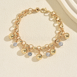 Braccialetti vintage da donna con ciondoli rotondi in ferro battuto e pavé di zirconi cubici trasparenti.&nbsp;WQ0011