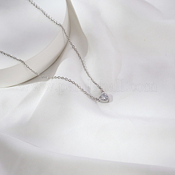 Collar con colgante en forma de corazón de acero inoxidable 304 con circonitas cúbicas transparentes y cadena de cable para mujer&nbsp;FS0820-2