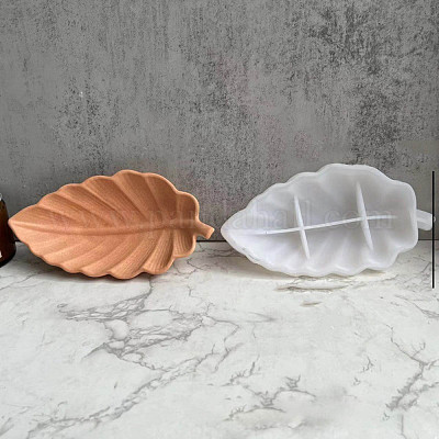 Make DIY Trinket Dishes with Tropical Leaves