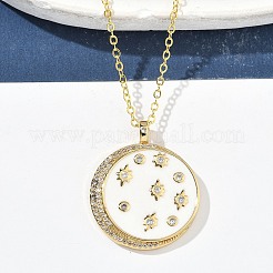 Латунные микропаве прозрачные кубические цирконии эмалированные плоские круглые подвески в виде луны для женщин&nbsp;NJEW-S449-03C-G