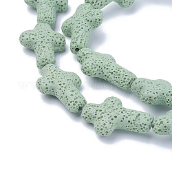 Fili di perle di roccia lavica naturale, croce, tinto, verde chiaro, 25~27x19~19.5x7.5~8mm, Foro: 1.5 mm, circa 16pcs/filo, 16.5 pollici (42 cm)