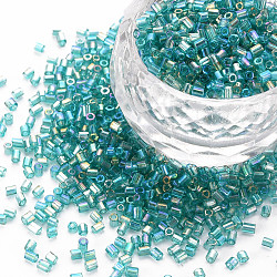 Perles de bugle en verre, couleurs transparentes arc, vert de mer clair, 2.5~3x2mm, Trou: 0.9mm, environ 15000 pcs / livre