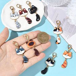 8 pendentif décoratif en alliage émaillé en forme de chat&nbsp;HJEW-YW00547