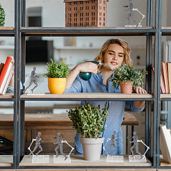 Пластиковый держатель для демонстрации фигурок с квадратным основанием&nbsp;ODIS-WH0043-212A