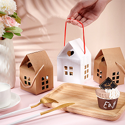 Boîtes à bonbons pliantes en papier en forme de maison avec fenêtre creuse et poignées en corde&nbsp;CON-WH0092-17B