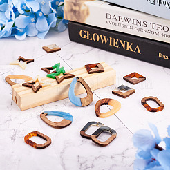 16шт 8 стильные подвески из непрозрачной смолы и орехового дерева&nbsp;RESI-CW0001-15