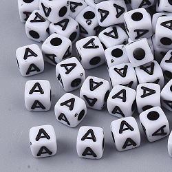 Cuentas acrílicas opacas blancas, agujero horizontal, Cubo con alfabeto negro, letter.a, 4~5x4~5x4~5mm, agujero: 1.8 mm, aproximamente 258~260 unidades / 20 g