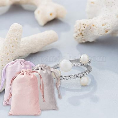 28 шт. 7-х цветные бархатные мешочки для украшений на завязках TP-DR0001-02B-1