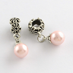 Aleación europea cuelga encantos, Con abs redonda de plástico imitación perla, plata antigua, rosa, 31mm, agujero: 6 mm