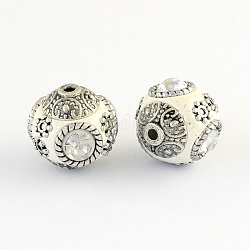 Perles rondes en Indonésie manuelles, avec cabochons de verre et de métal couleur argent doubles noyaux en alliage d'antiquités, blanc, 14~15x15~16mm, Trou: 2mm