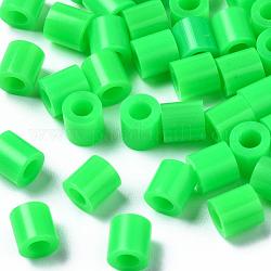 Pe perline fusibile, perline fai da te Melty, tubo, verde lime, 5x5mm, Foro: 3 mm, circa 8000pcs/500g