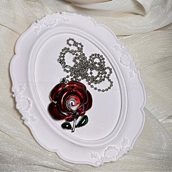Vintage-Halskette mit Anhänger in Form einer roten Rose aus Emaille im gotischen Stil für Damen&nbsp;GR0561