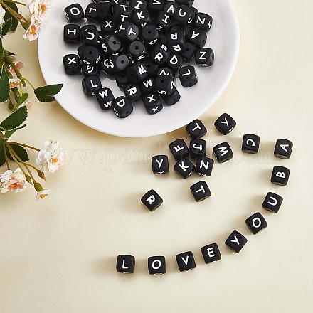 20 pièces cube noir lettre perles de silicone 12x12x12mm dés carrés alphabet perles avec 2mm trou entretoise perles de lettre en vrac pour bracelet collier fabrication de bijoux JX433Y-1