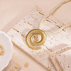 Collar con colgante de acero inoxidable 304 con cordón de fibra acrílica trenzado para mujer&nbsp;WG0C7DD-04