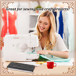 Лента из полиэстера с блестящей волнистой бахромой длиной 12 м.&nbsp;OCOR-WH0003-031A