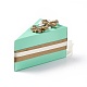 Kuchenförmige Hochzeitsbonbons aus Pappe als Geschenkboxen CON-E026-01B-4