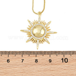 Colliers à pendentif soleil en laiton serti de micro-pavés de zirconiums cubiques transparents&nbsp;KK-CBA4547-05G