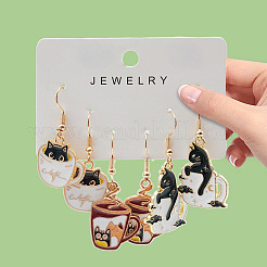Серьги-подвески из цинкового сплава с эмалью в форме кошки с чашкой&nbsp;FS-WG2E6B6-01