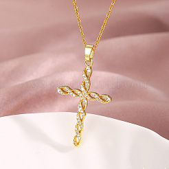 Collana con ciondolo a croce intrecciata in acciaio inossidabile 304 con micro pavé di zirconi cubici trasparenti per donna&nbsp;WG62B61-01