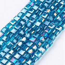 Chapelets de perles en verre électroplaqué, de couleur plaquée ab , facette, cube, turquoise foncé, 6x6x6mm, Trou: 1mm, Environ 100 pcs/chapelet, 22 pouce