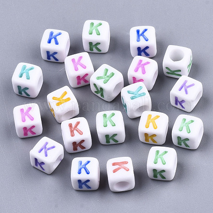 不透明な白いアクリルビーズ  エナメル  水平穴  混合色の文字と立方体  文字.k  6x6x6mm  穴：3mm  約2900個/500g SACR-R252-02K-1
