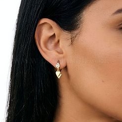 Pendientes colgantes de aro de latón con micro pavé de circonitas cúbicas transparentes&nbsp;WG840F4-01