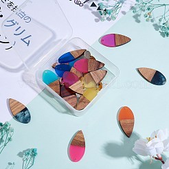 16 pièces 8 styles pendentifs en résine transparente et bois de noyer&nbsp;RESI-SZ0001-84