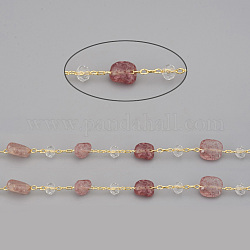 Chaînes de perles de quartz fraises naturelles faites à la main de 3.28 pied, avec perles de verre rondelles et chaînes forçat en laiton doré, Plaqué longue durée, non soudée, pépites, lien: 2x1.5x0.3 mm, pierres fines perles: 6~12x6~6.5x4~4.5 mm, perles de verre: 4x3 mm