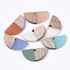 Pendentifs demi-cercle en résine et bois&nbsp;RESI-S358-54