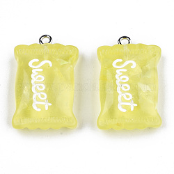 Pendentifs en résine transparente, avec paillette et bélière en fer platine, bonbons avec le mot doux, jaune, 29x18.5x8mm, Trou: 2mm