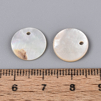Подвески в виде дисков из натуральных морских ракушек&nbsp;SSHEL-N041-05-1