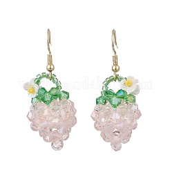 Серьги-подвески в виде клубничных зерен и стеклянных бусин.&nbsp;EJEW-MZ00689-01