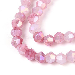 Нити из окрашенных стеклянных бусин с эффектом омбре&nbsp;GLAA-T025-4mm-09B