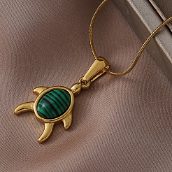Кулон-подвеска в виде черепахи из нержавеющей стали Ocean 310 с зеленой эмалью для женщин.&nbsp;QG8556