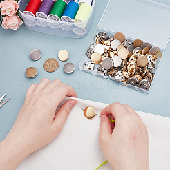 64 шт. 4-х цветные пуговицы из сплава с тремя отверстиями на ножке&nbsp;BUTT-ME0001-06