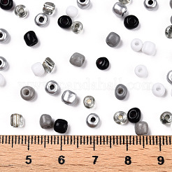 Непрозрачные и прозрачные внутренние цвета 6/0 стеклянный бисер&nbsp;SEED-F004-4mm-01