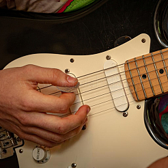 7шт. двухцветные деревянные медиаторы для гитары&nbsp;AJEW-FH0005-21