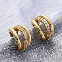 Серьги-гвоздики из латуни с тройной буквой С и микропаве из прозрачных кубических цирконий&nbsp;EJEW-R025-11G